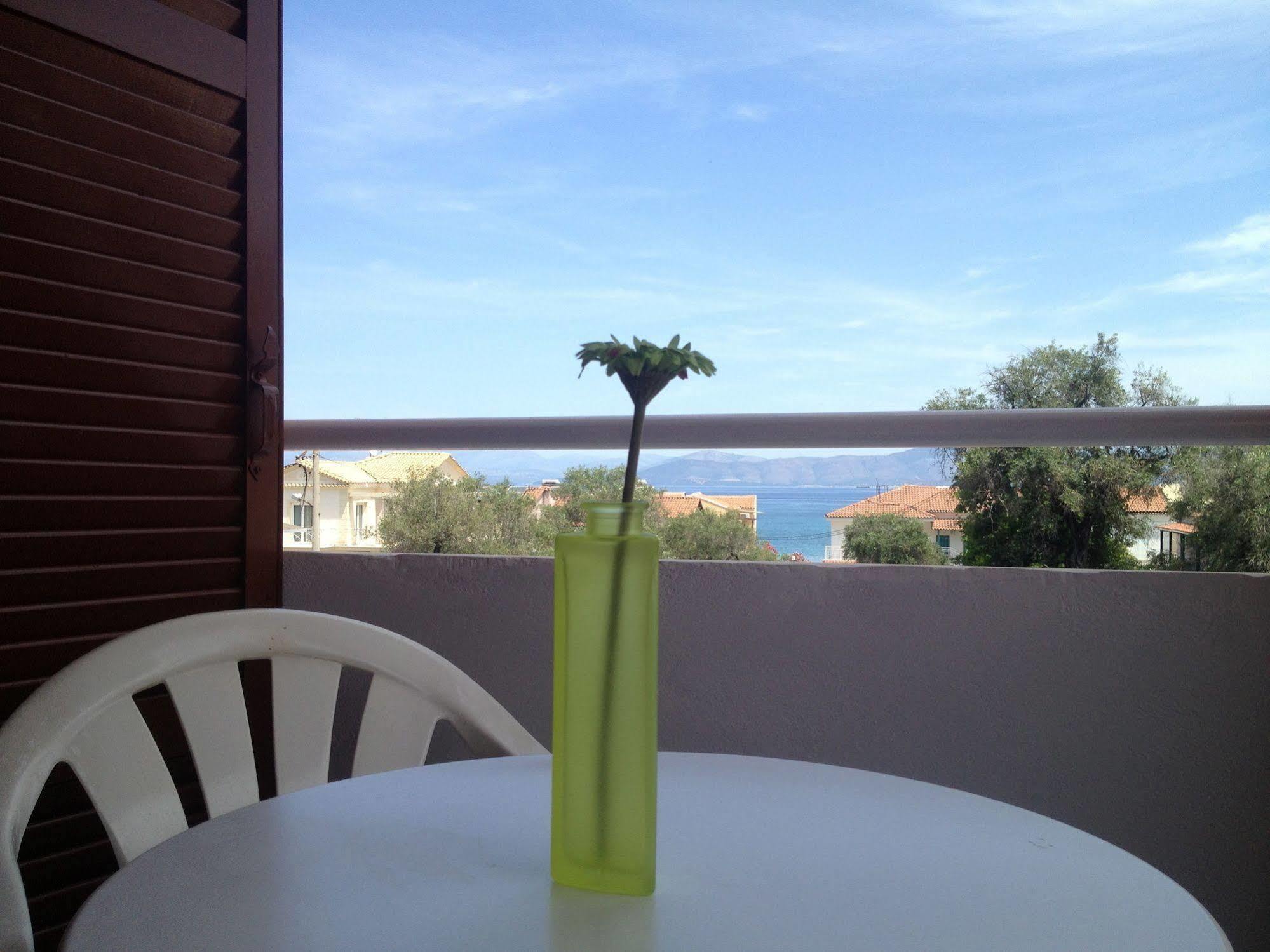 Ionian Breeze Apartments Kavos Exterior photo